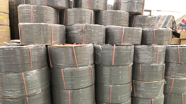 手工打包帶優(yōu)勢有哪些？鳴億包裝帶您一起了解